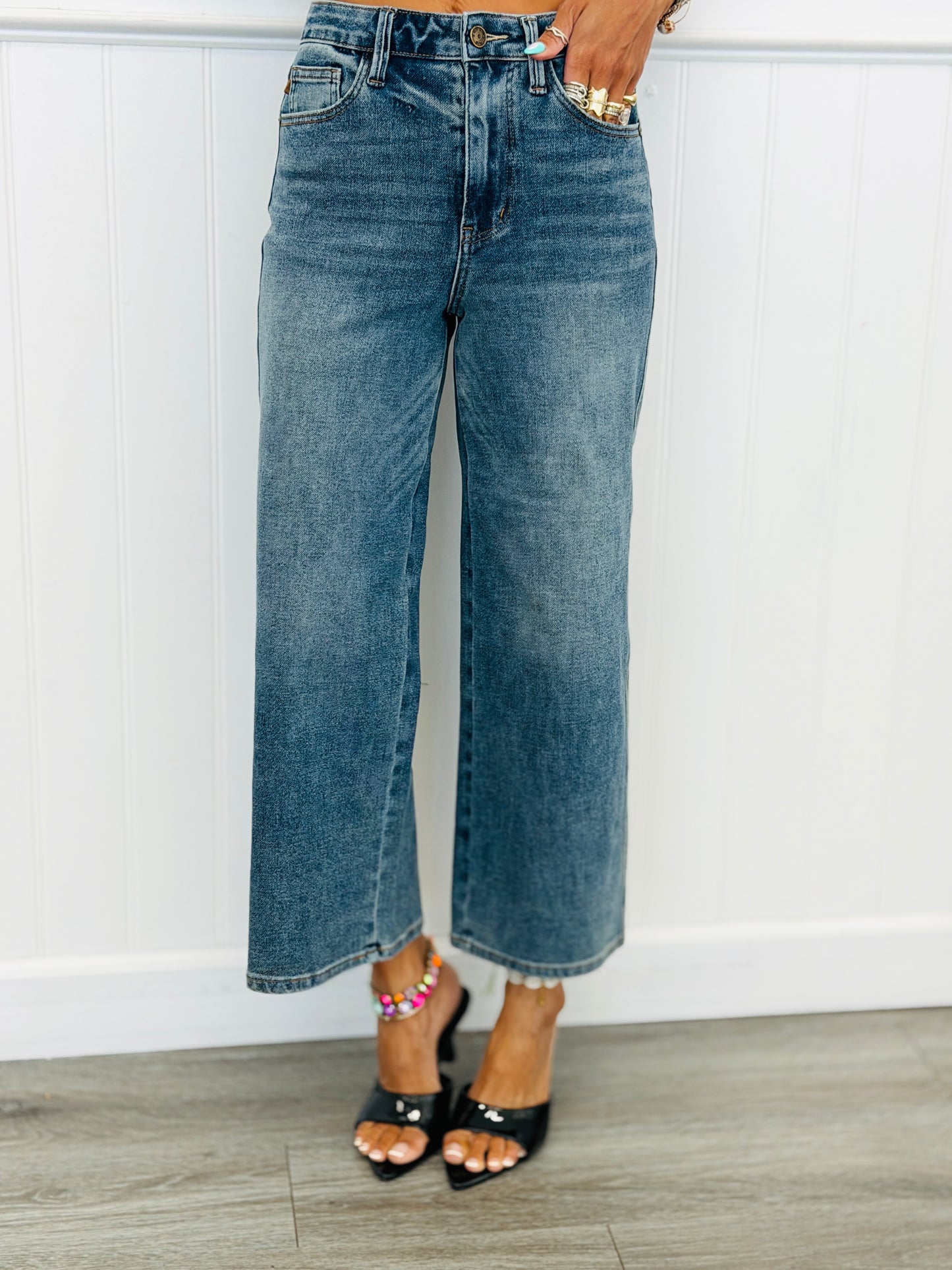 Judy Blue Dottie Effortless Style Wide Leg Jeans (Reg. and Plus)