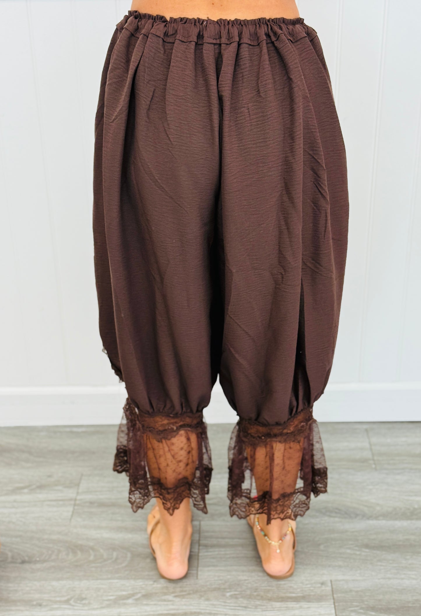Satin Puff Capri Lounge Pants (Reg & Plus) - 2 Colors