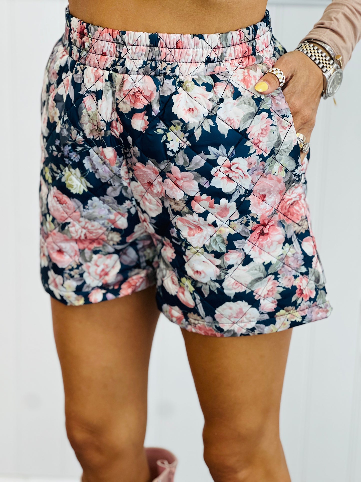 Quilted Floral Print Shorts (Reg & Plus)