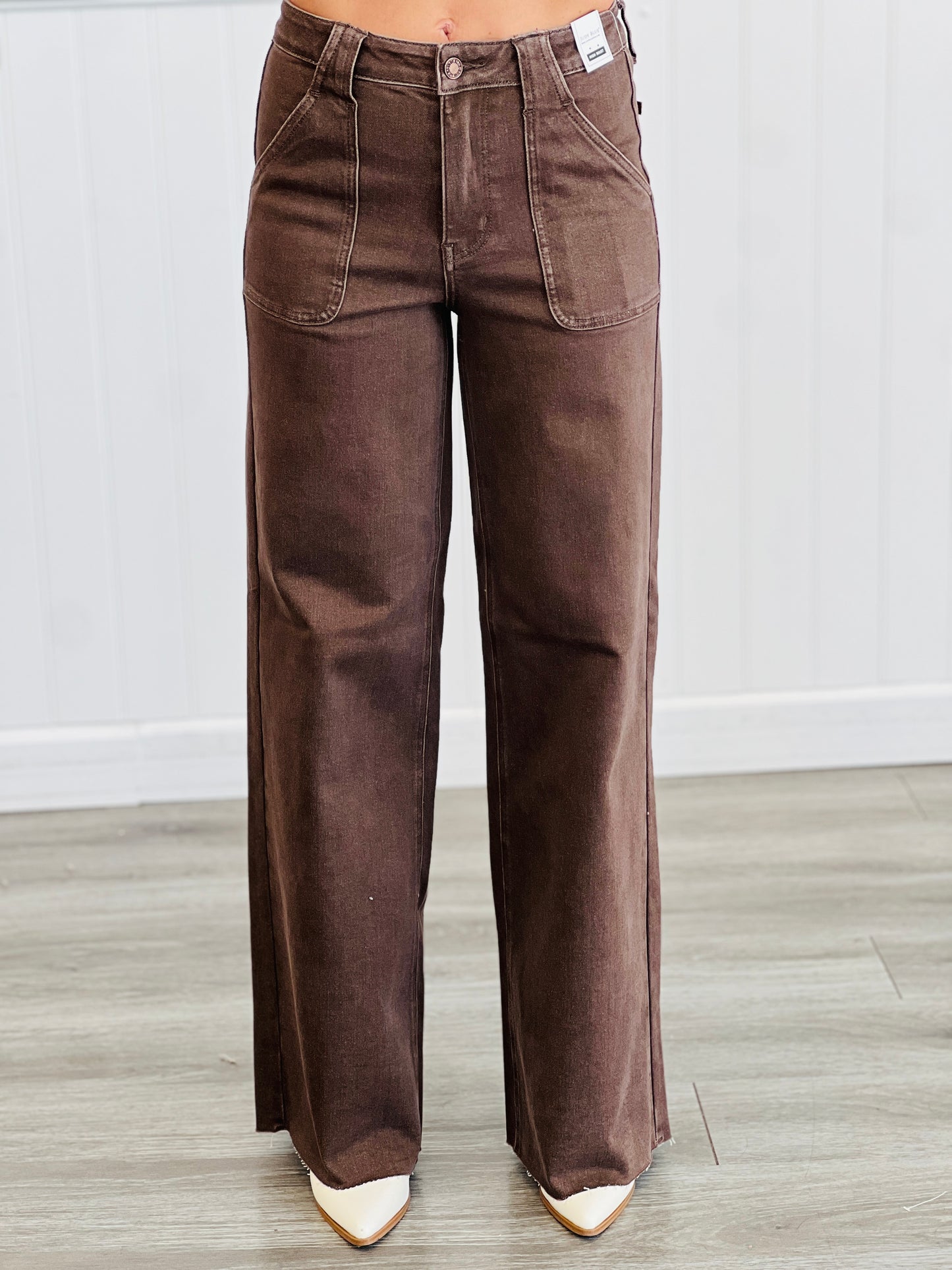 Judy Blue Brownie Points Patch Pocket Jeans (Reg. and Plus)