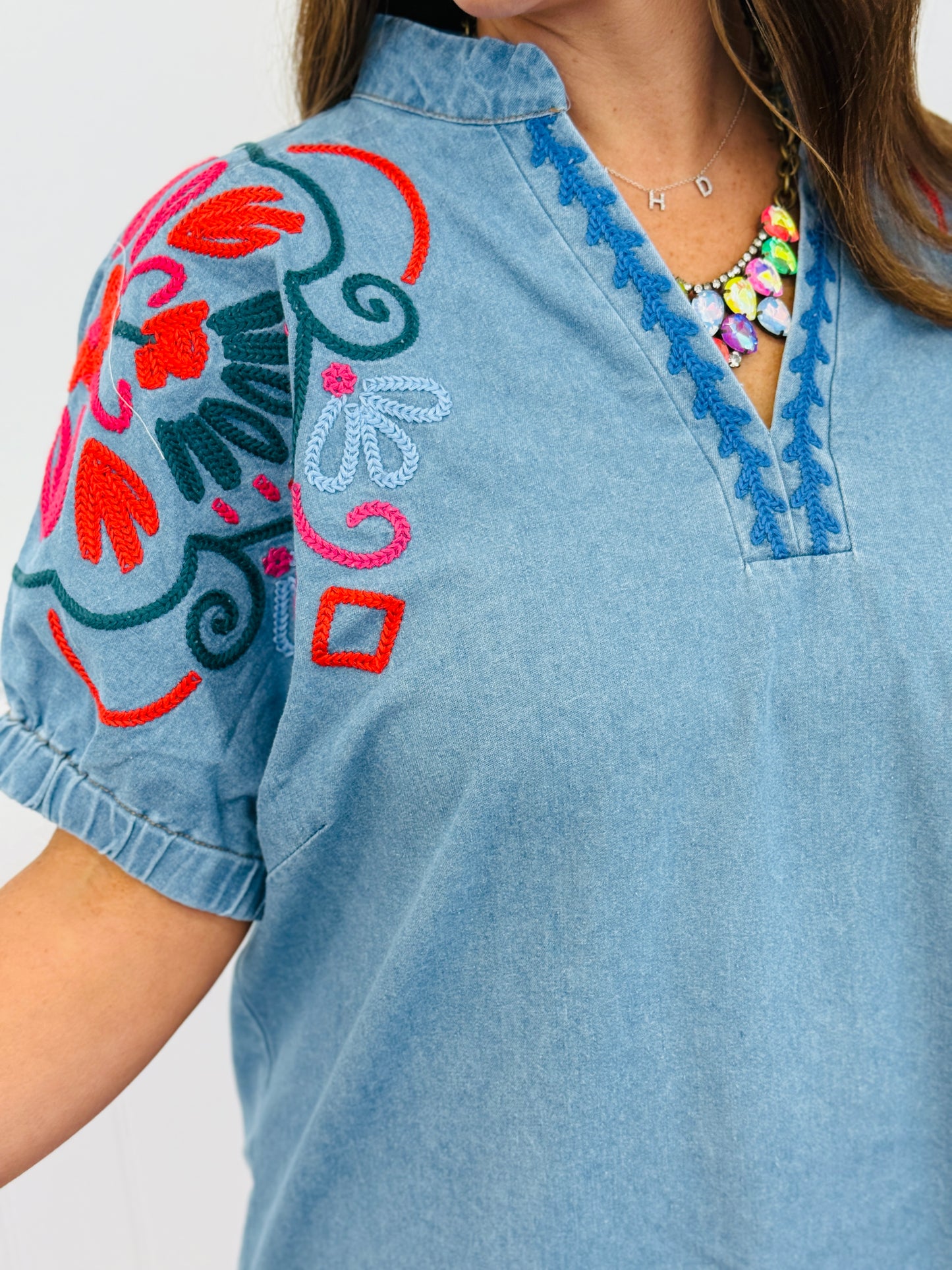 Denim Puff Sleeve Embroidered Top (Reg & Plus) - 2 Colors
