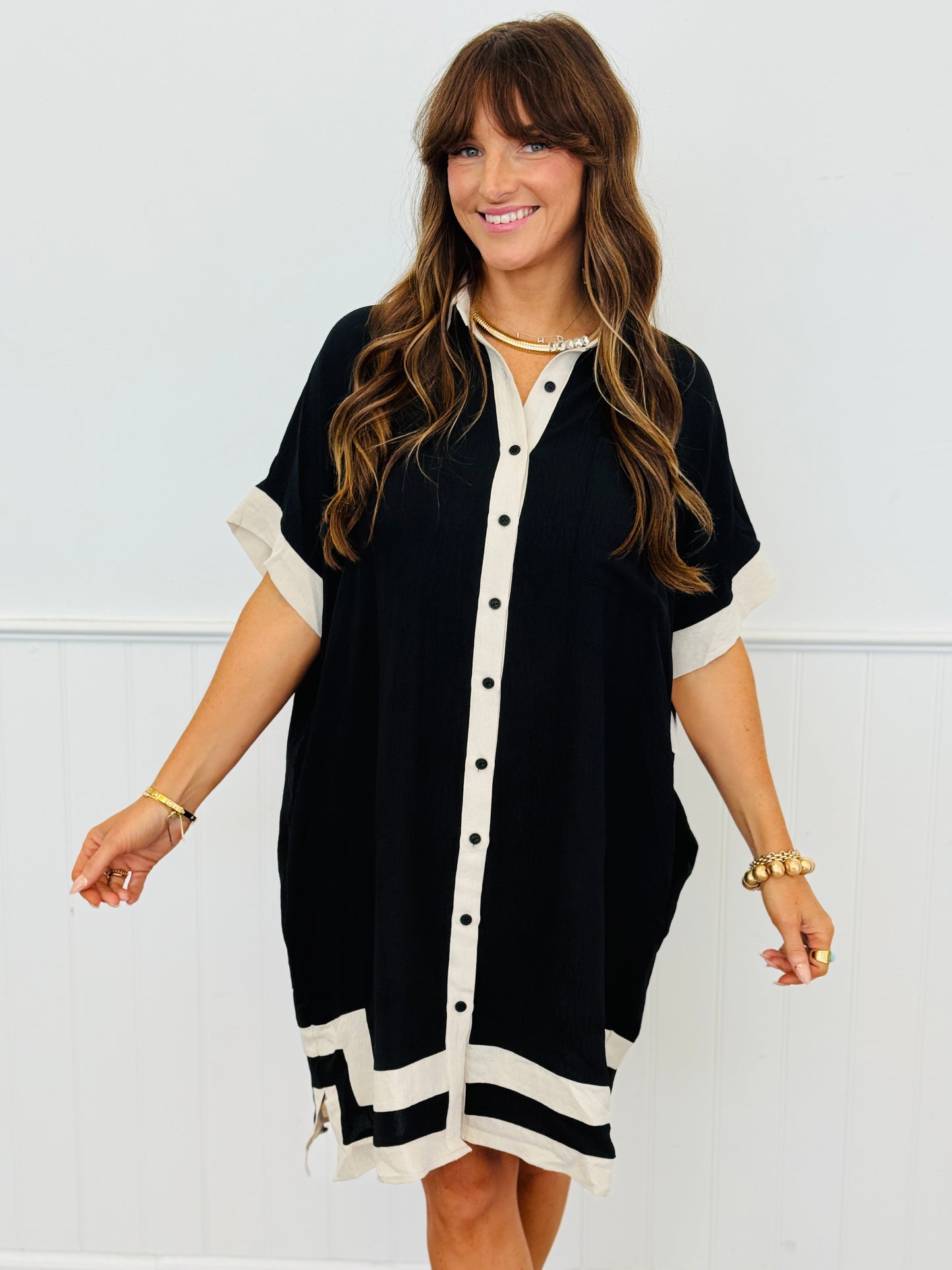 Black Contrast Stripe Hi-Lo Shirt Dress (Reg. & Plus)