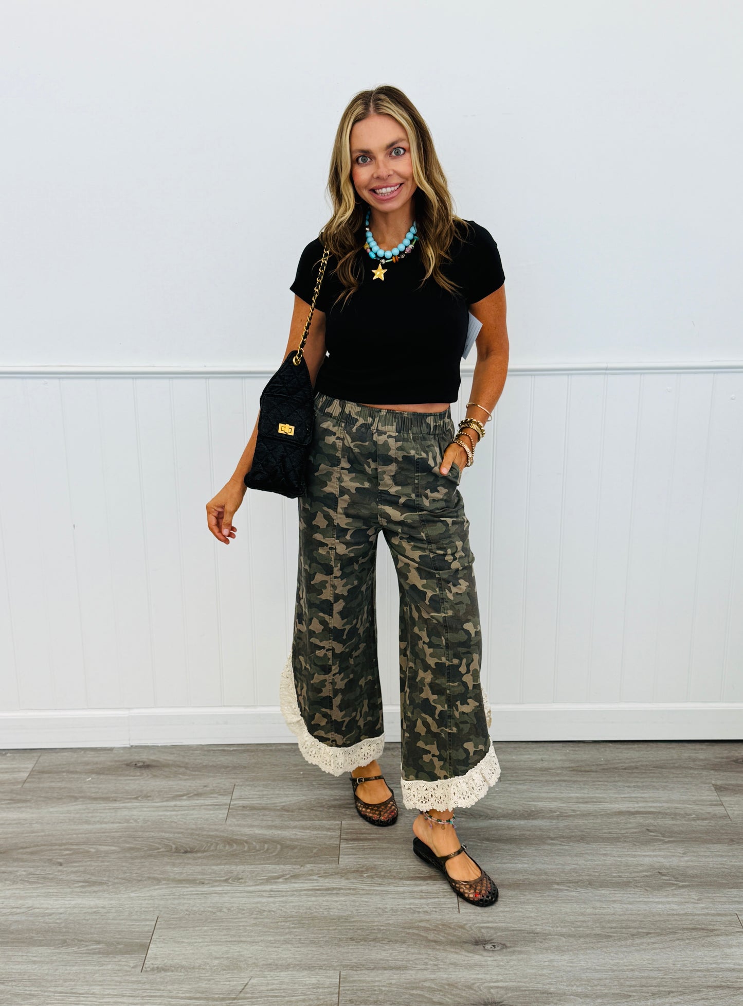 Lace Tulip Camo Pull On Jeans (Reg.)
