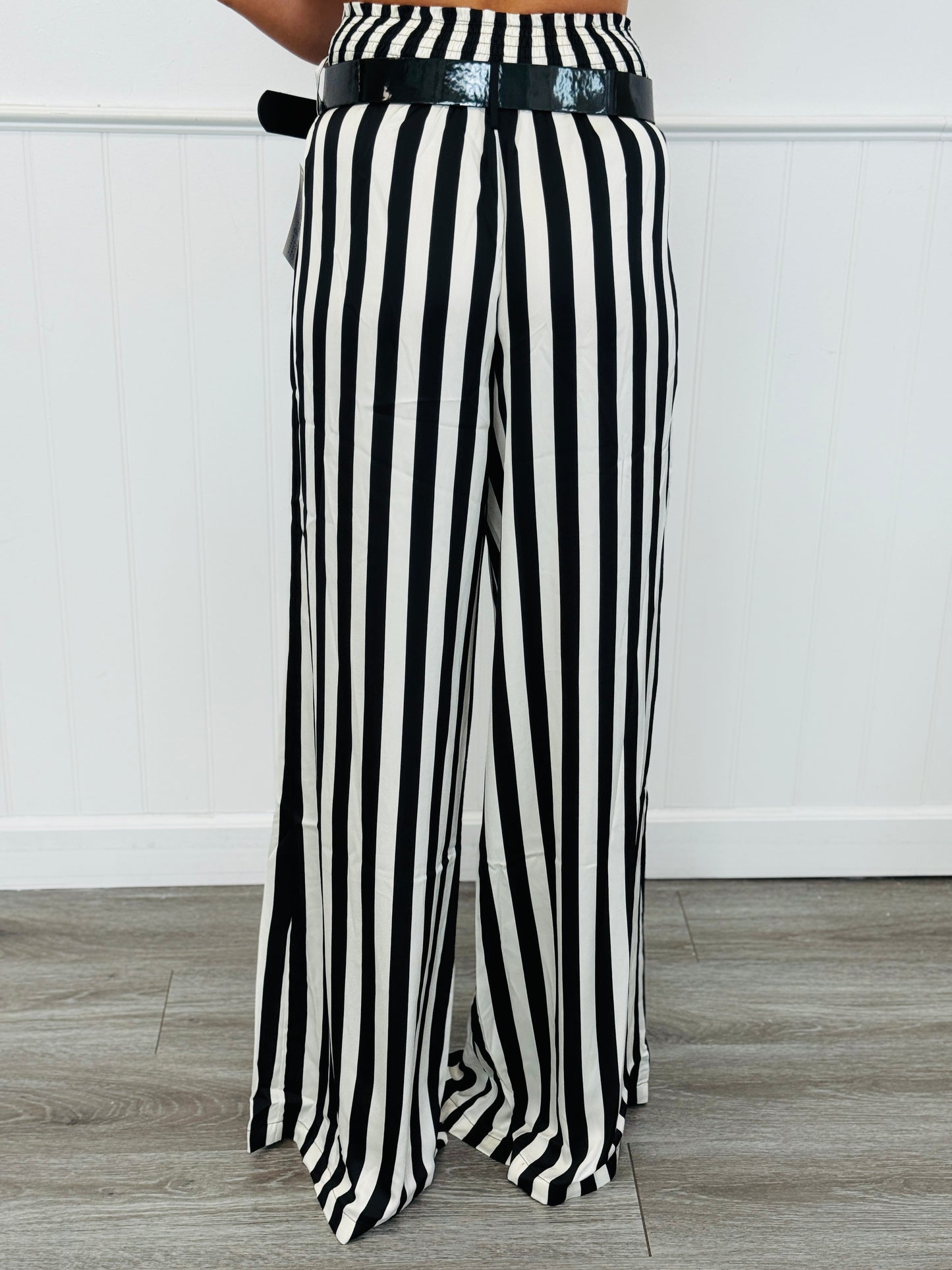 Black/White Stripe Belted Pants (Reg.)