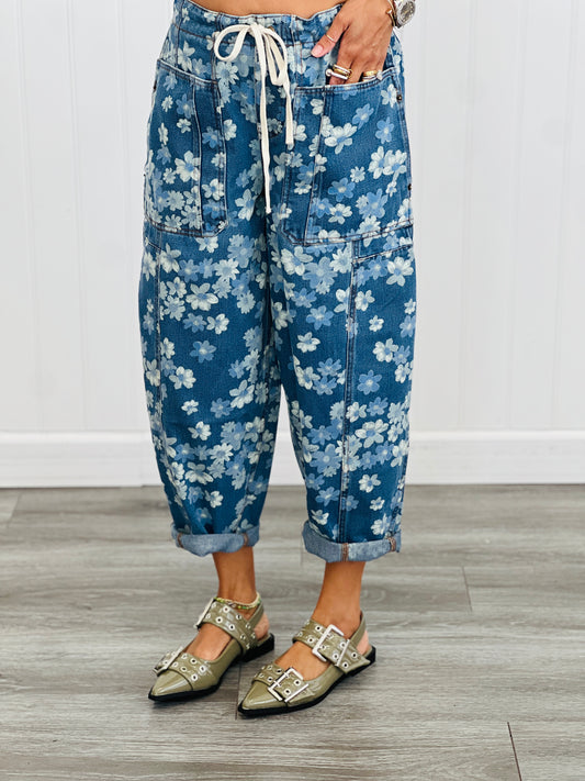 Blue Denim Floral Cropped Barrel Pants (Reg.)