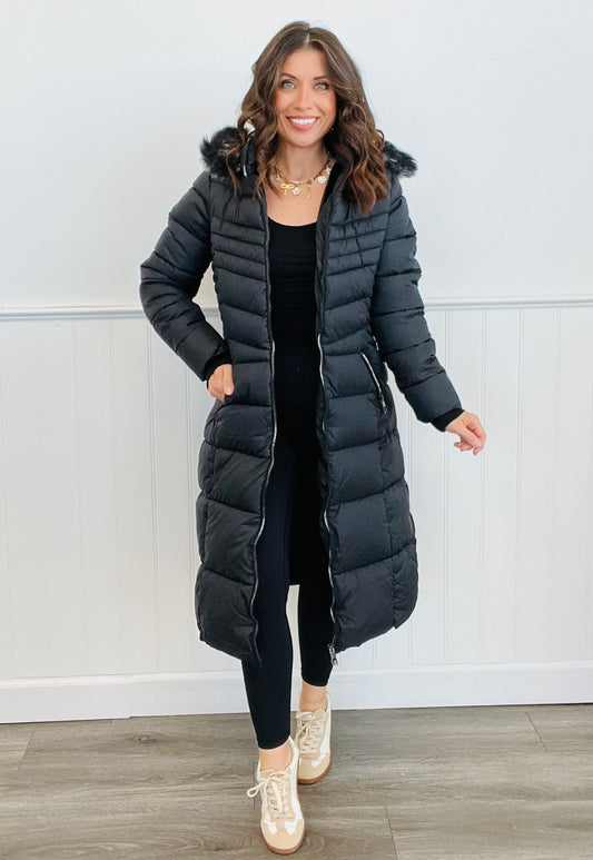 Black Faux Fur Puffer Jacket (Reg.)