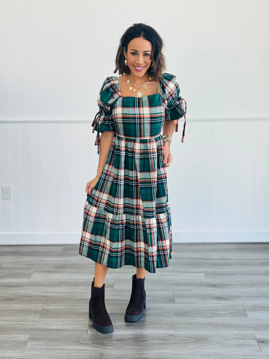 Harvest Garden Plaid Midi Dress (Reg & Plus)