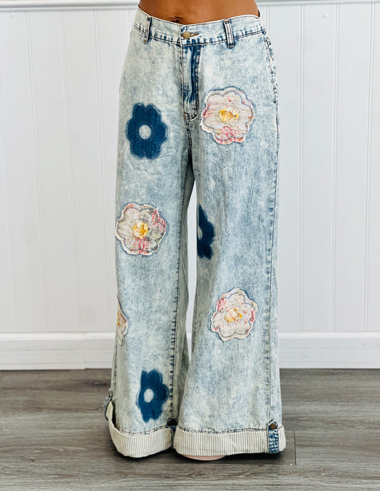 POL Denim Floral Patch Cuffed Jeans (Reg.)