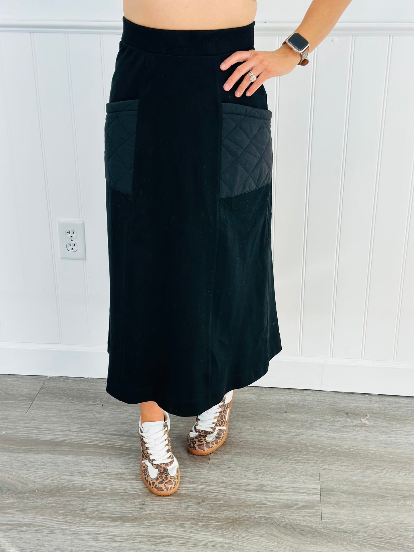 Black French Terry Midi Skirt (Reg. & Plus)