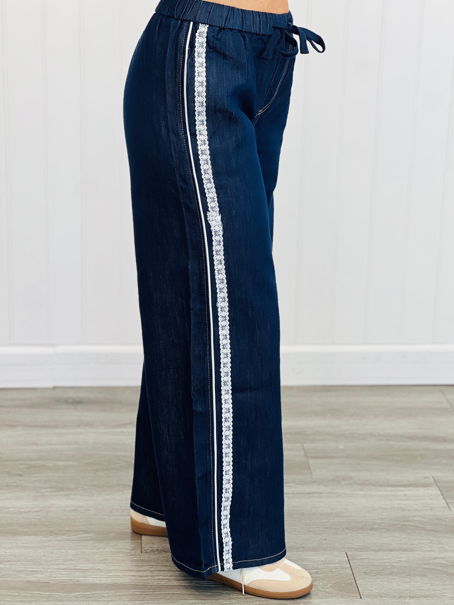 Denim Side Lace Stripe Pants (Reg.)