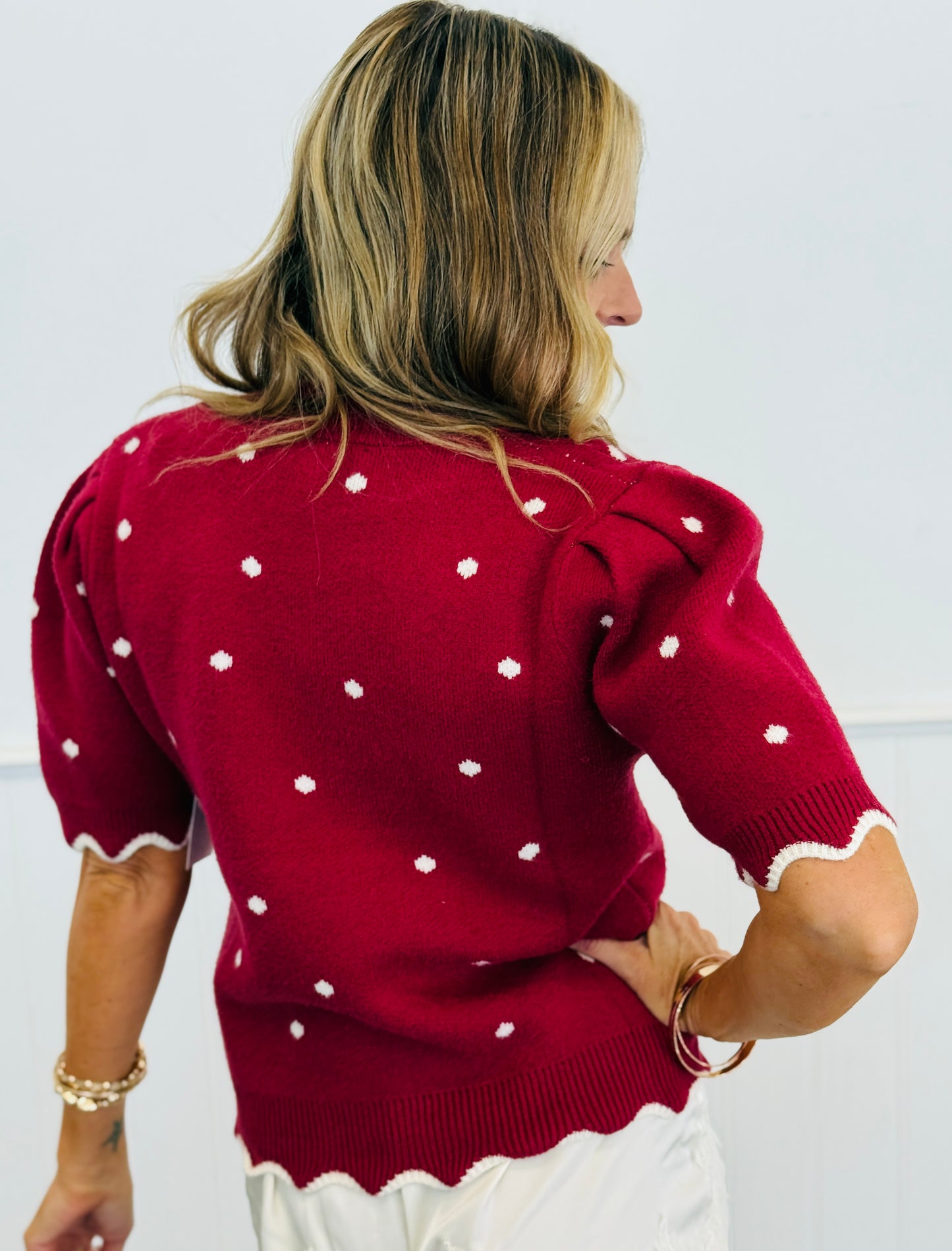 Short Sleeve Scalloped Polka Dot Top (Reg & Plus) - 2 Colors