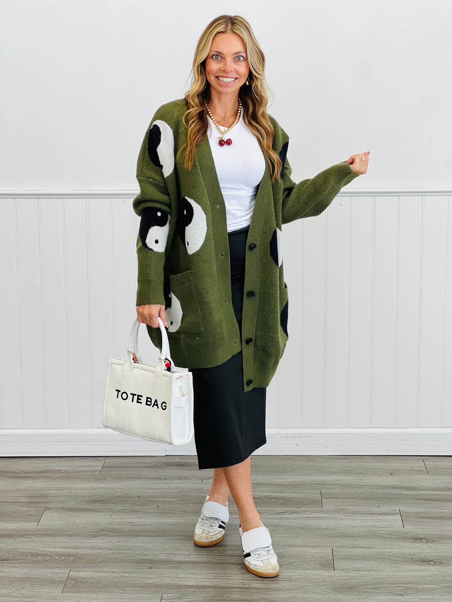 Olive Oversized Yin Yang Cardigan (Reg & Plus)