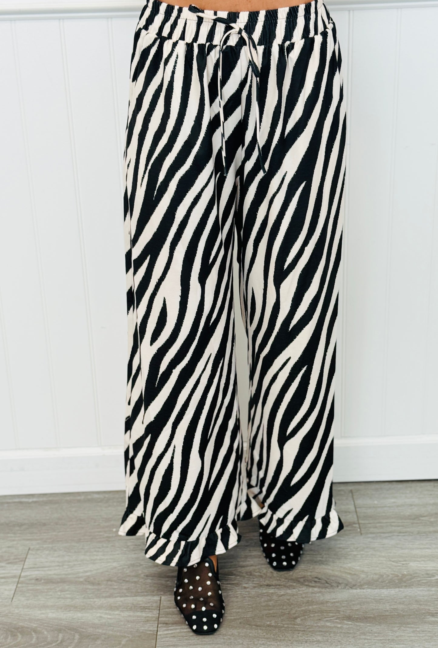 Black Zebra Scoop Back Tank & Pants Set (Reg.)
