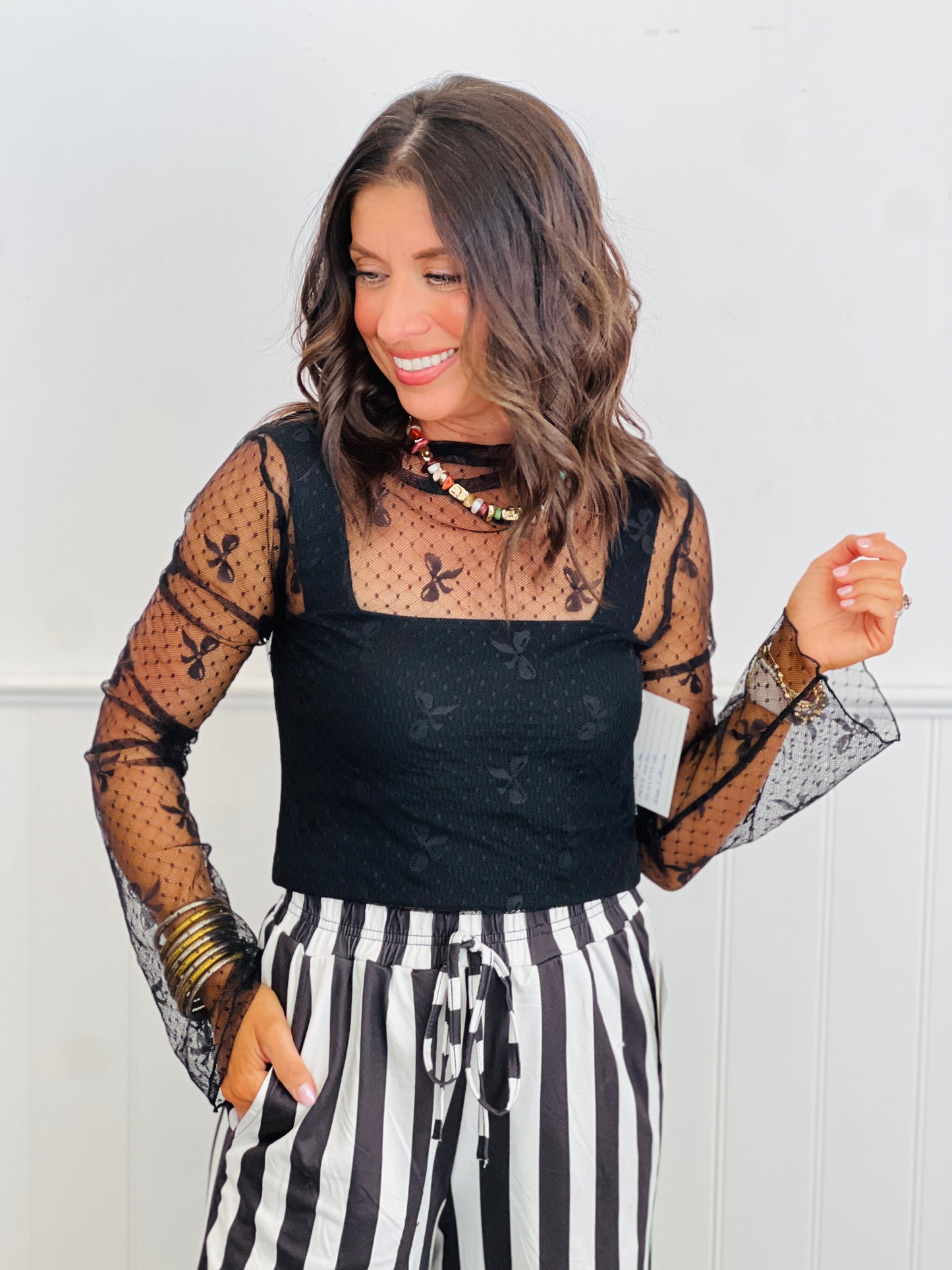 Sheer Mesh Bow Embrace Top (Reg & Plus)-2 Colors