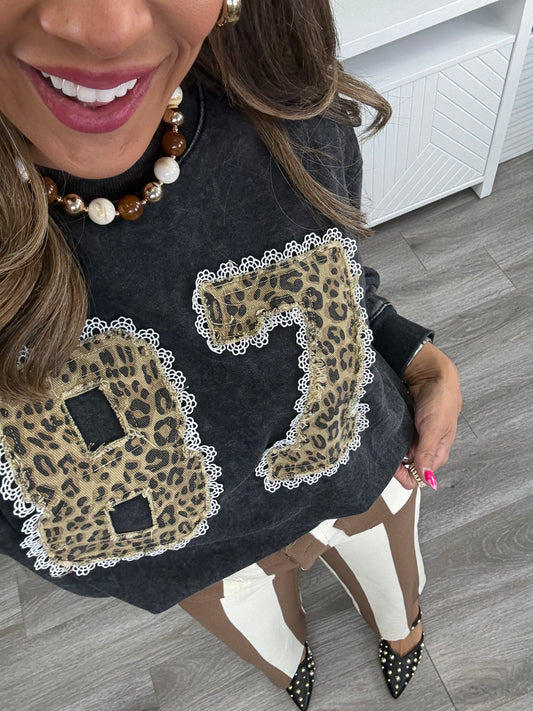 Black Leopard & Lace Number 87 Sweatshirt (Reg.)