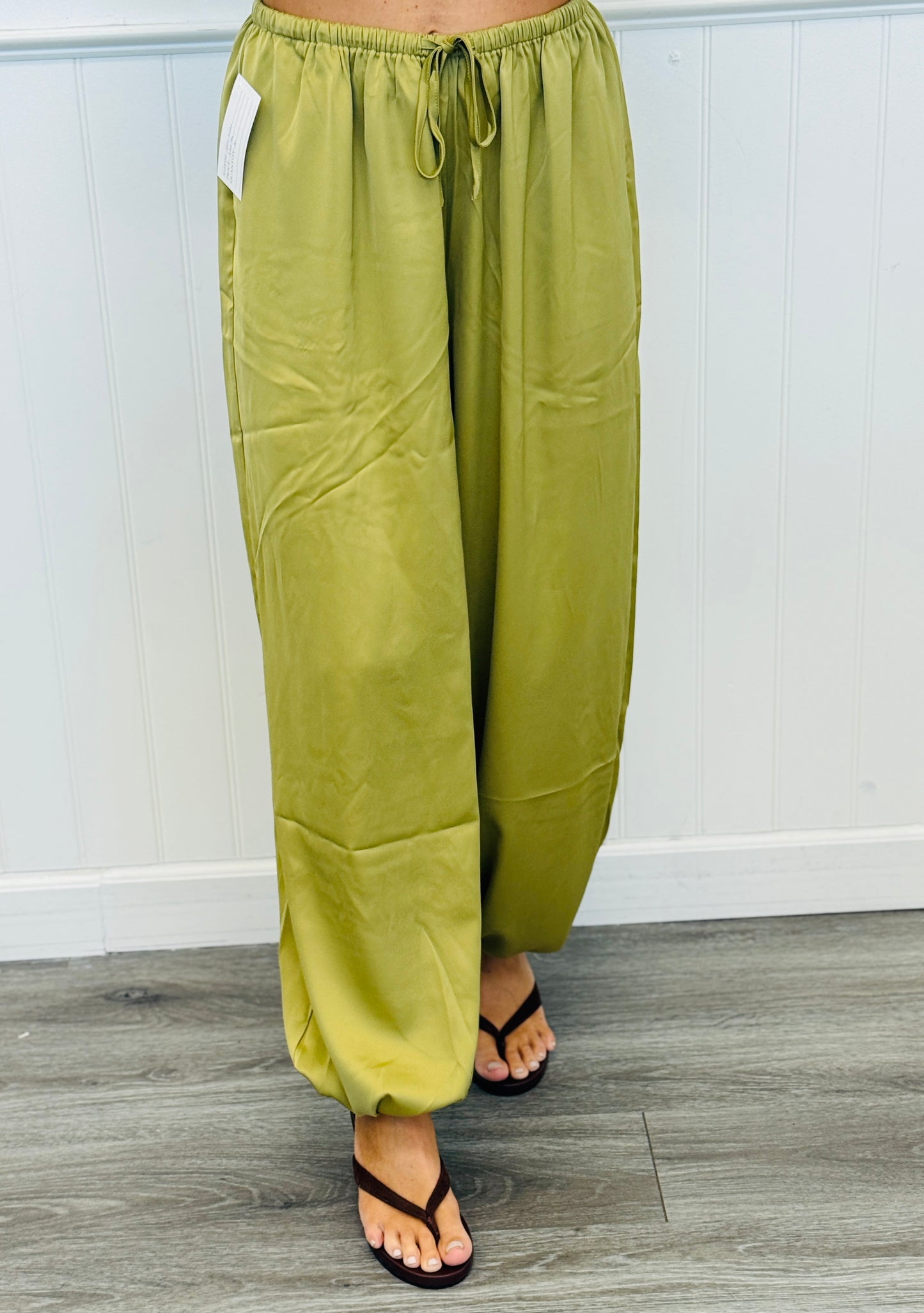 Avocado Drape Balloon Pants (Reg & Plus)