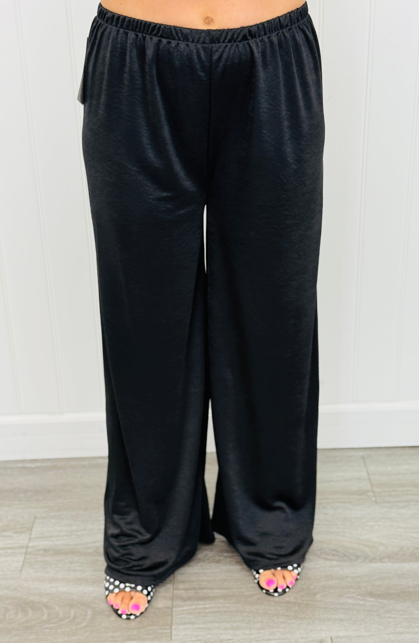 Black Wide Leg Satin Pants (Reg.)