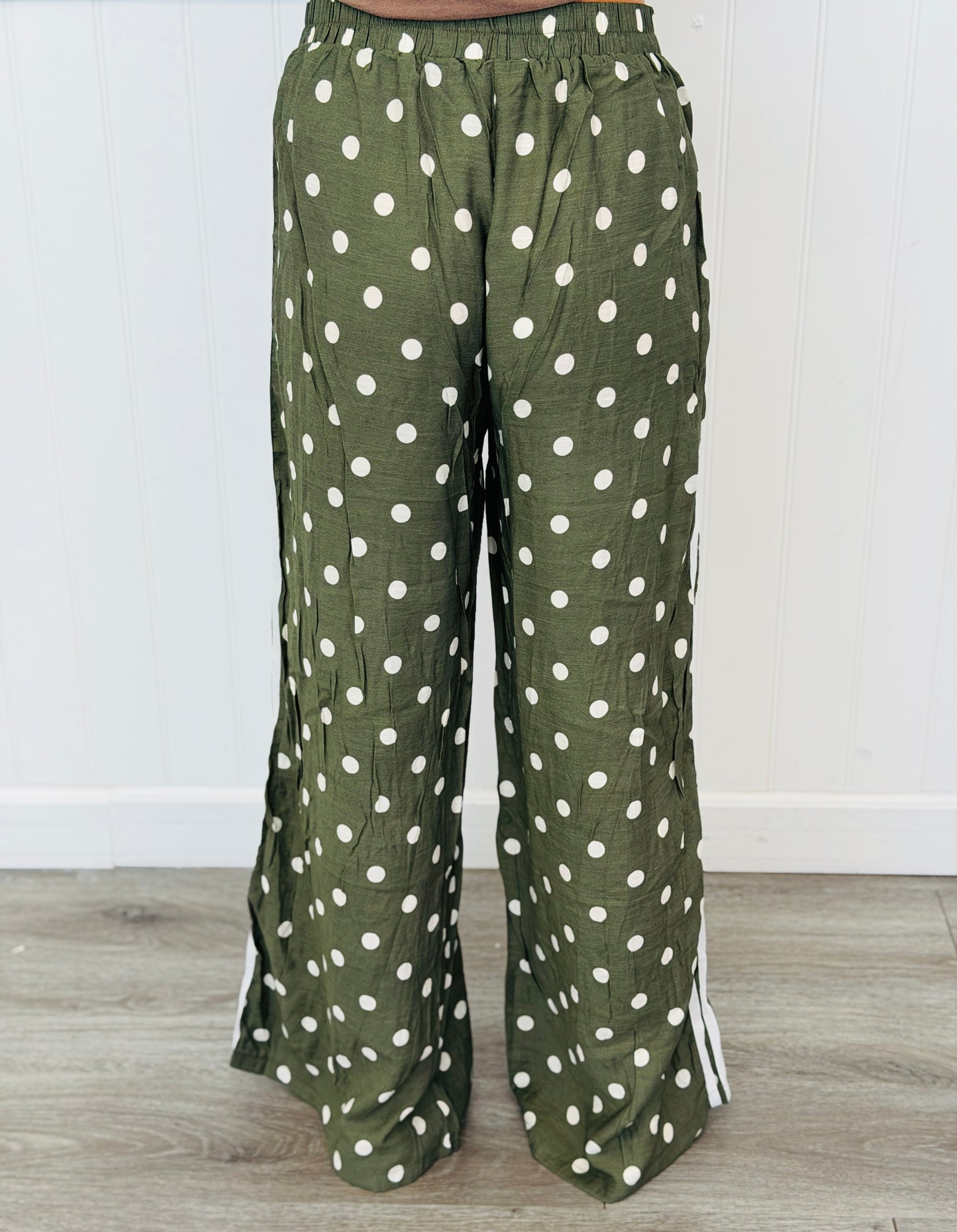 Olive Polka Dot Side Striped Jacket & Pants Set (One Size)