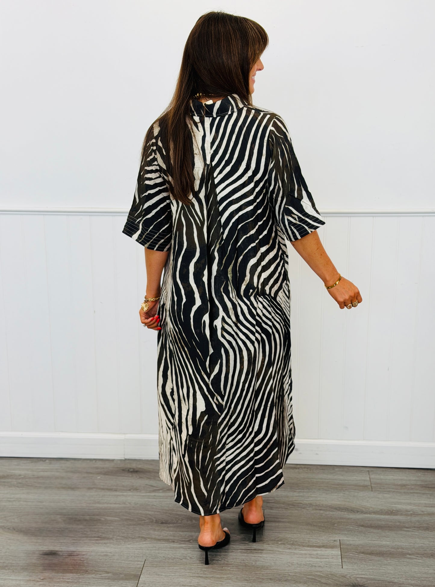 Black Abstract Zebra Print Midi Dress (Reg. and Plus)