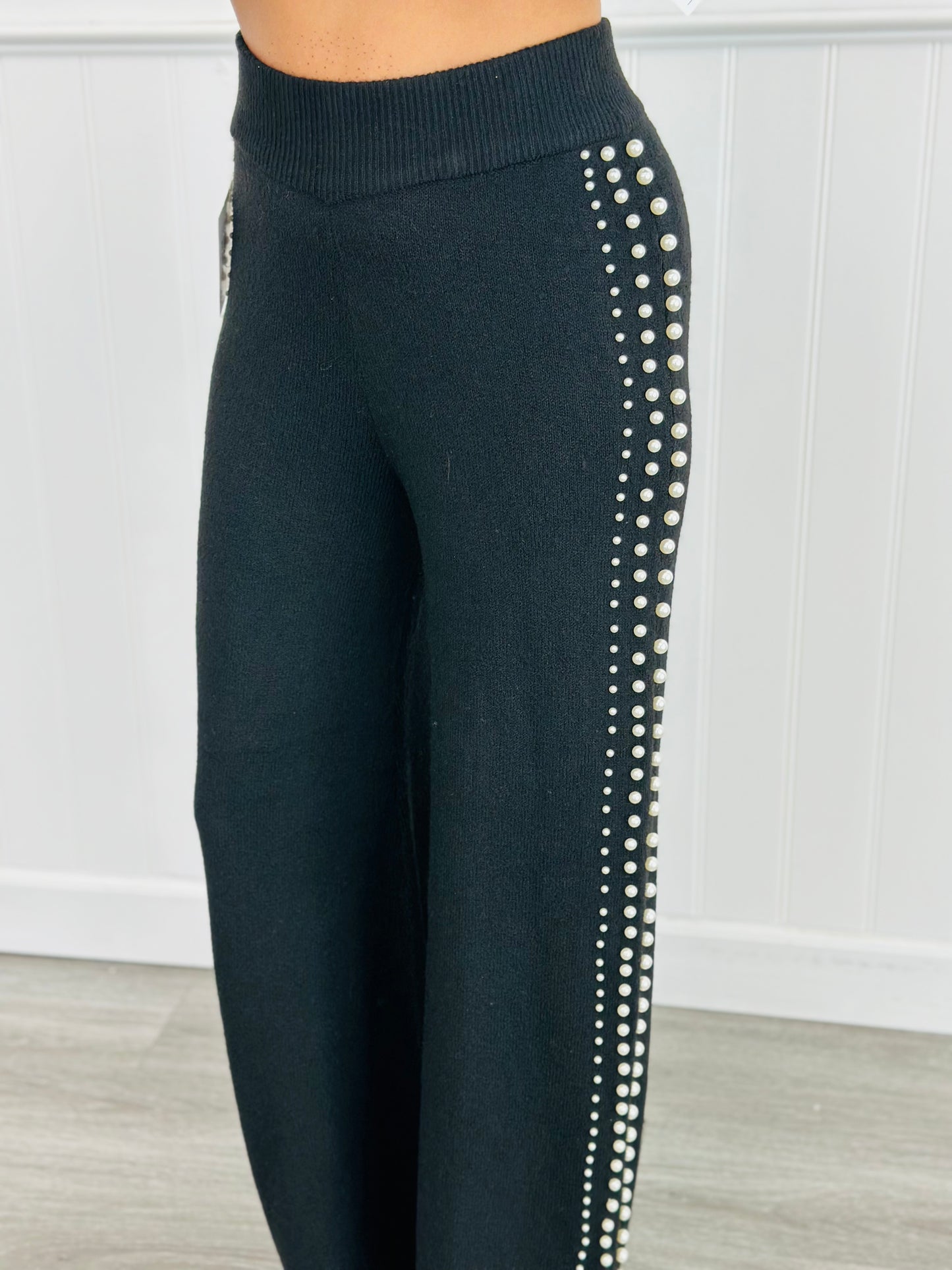 Black Pearl Trim Wide Leg Pants (Reg. & Plus)