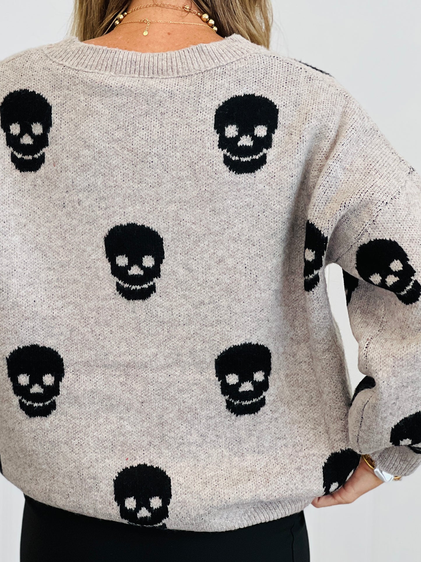 Skull Print Oversized Sweater Top (Reg.)