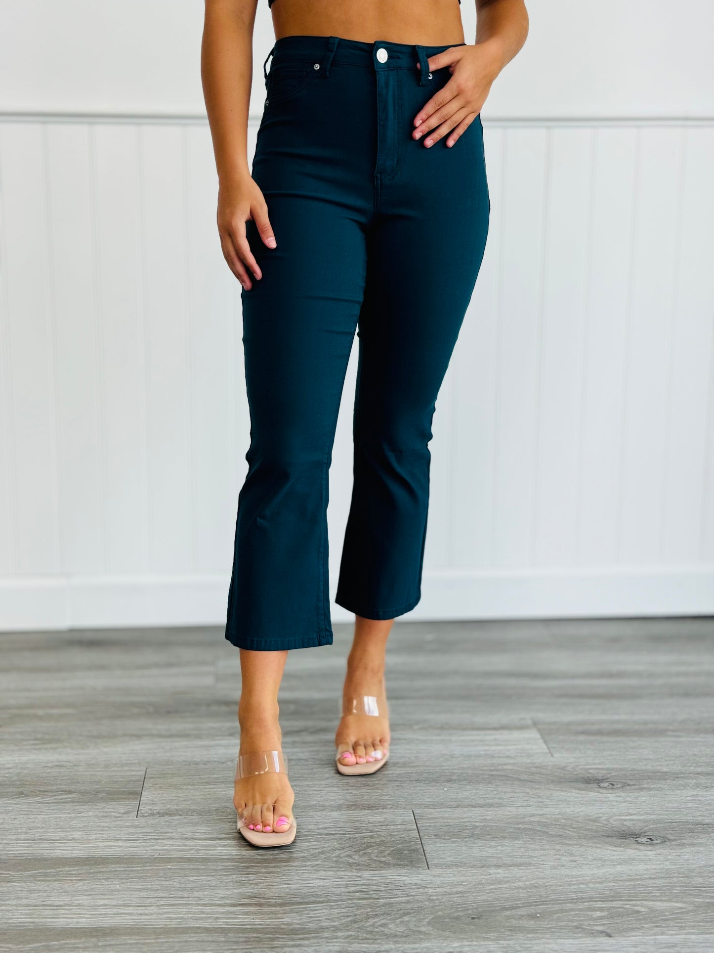 Blue Steel Hyper-Stretch Crop Jeans (Reg & Plus)