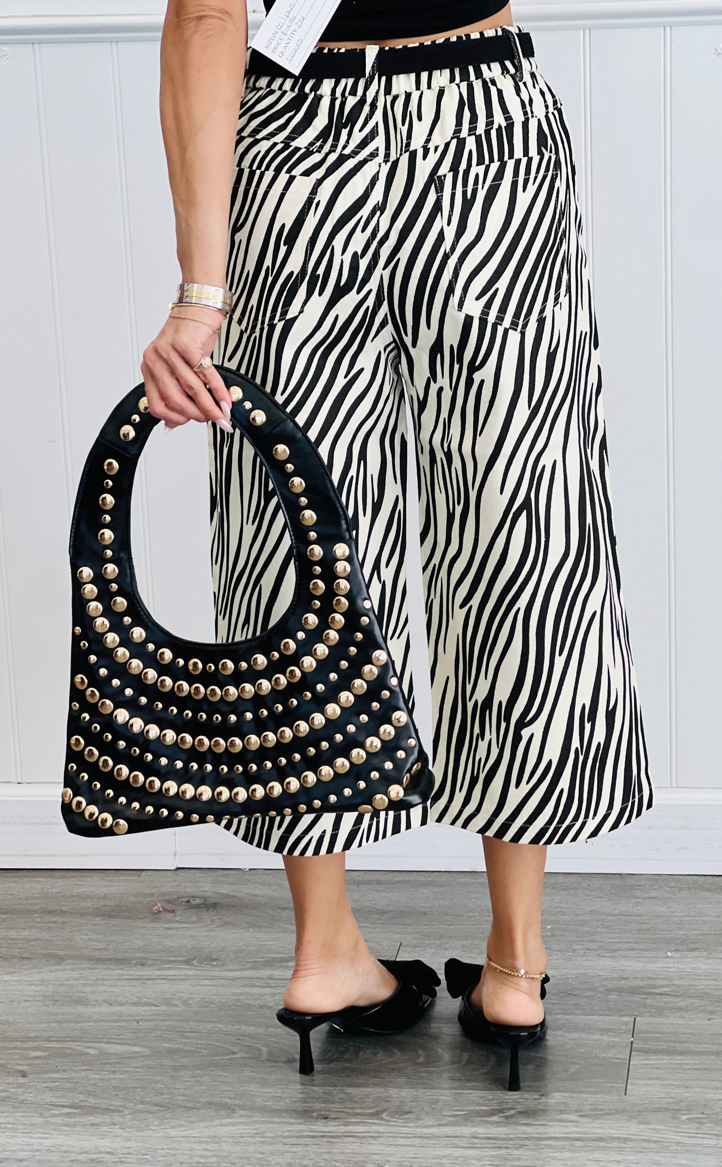 Zebra Print Wide Leg Cropped Pants (Reg.)