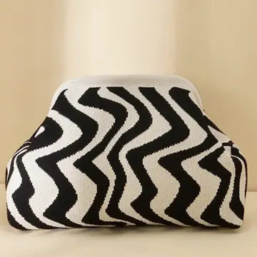 Seabreeze Woven Clutch (4 Colors)