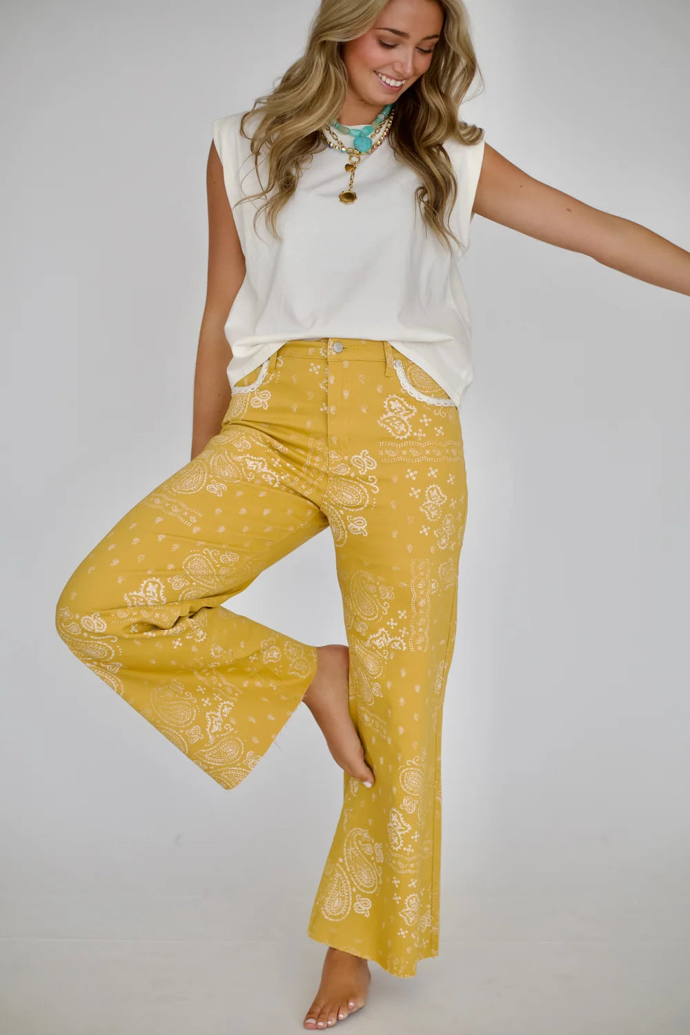 Mustard Bandana Frey Hem Denim Pants (Reg.)