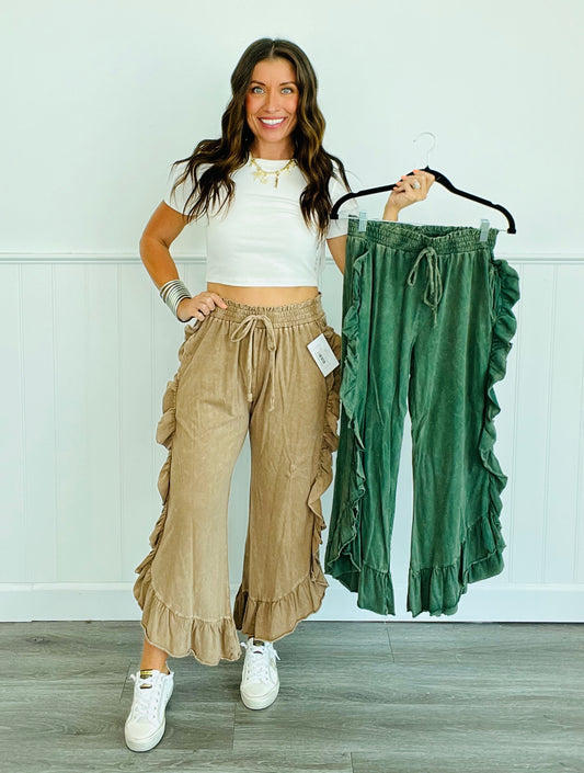 Fun Side Ruffle Pants (Reg) - 2 Colors