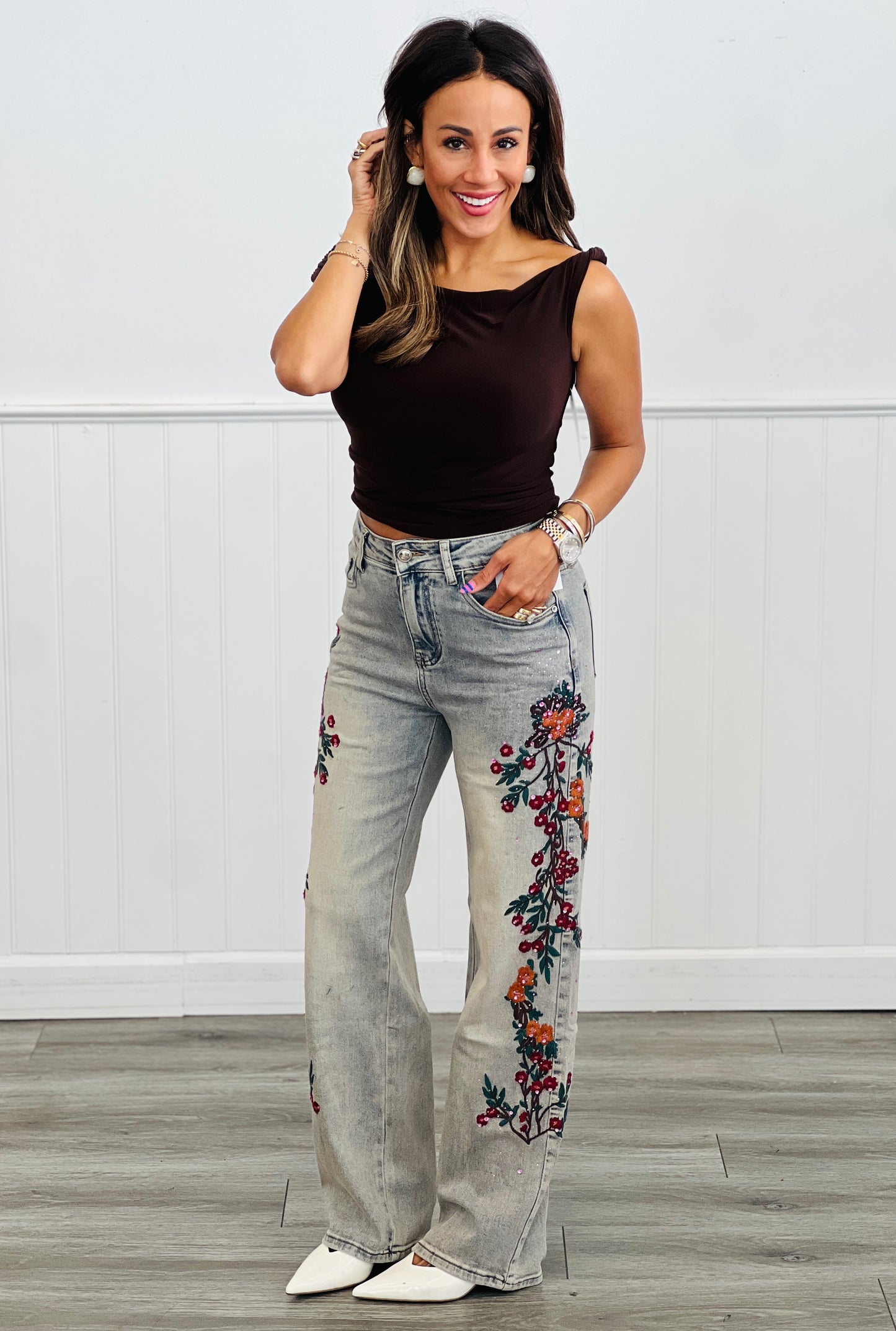 Washed Floral Rhinestone Embroidery Pants (Reg.)