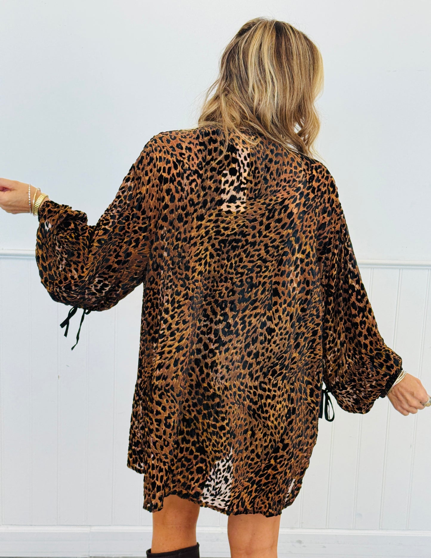 Leopard Velvet Kimono Cardigan (Reg. and Plus)