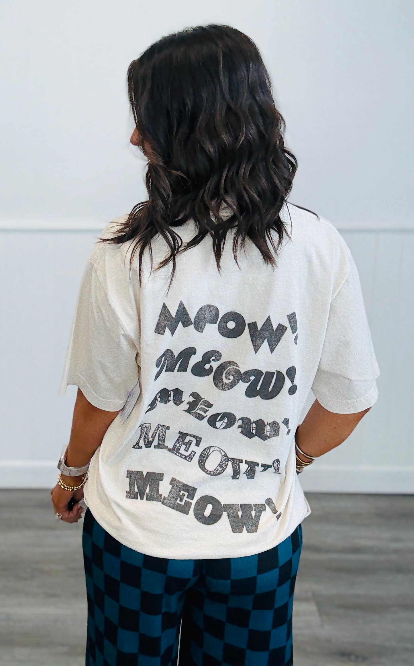 Multi Cat Meow Graphic Tee (Reg. and Plus)