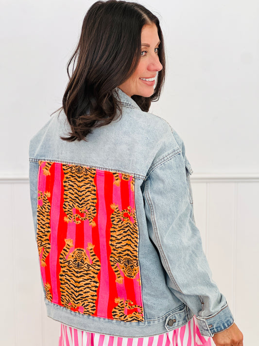 Classic Denim Tiger Graphic Jacket (Reg. and Plus)