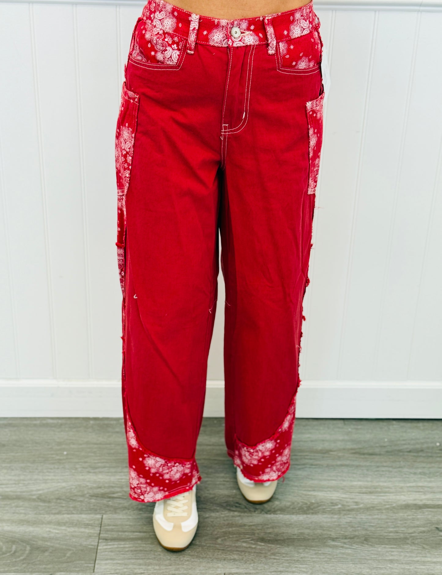 POL Red Paisley Contrast Relaxed Pants (Reg.)
