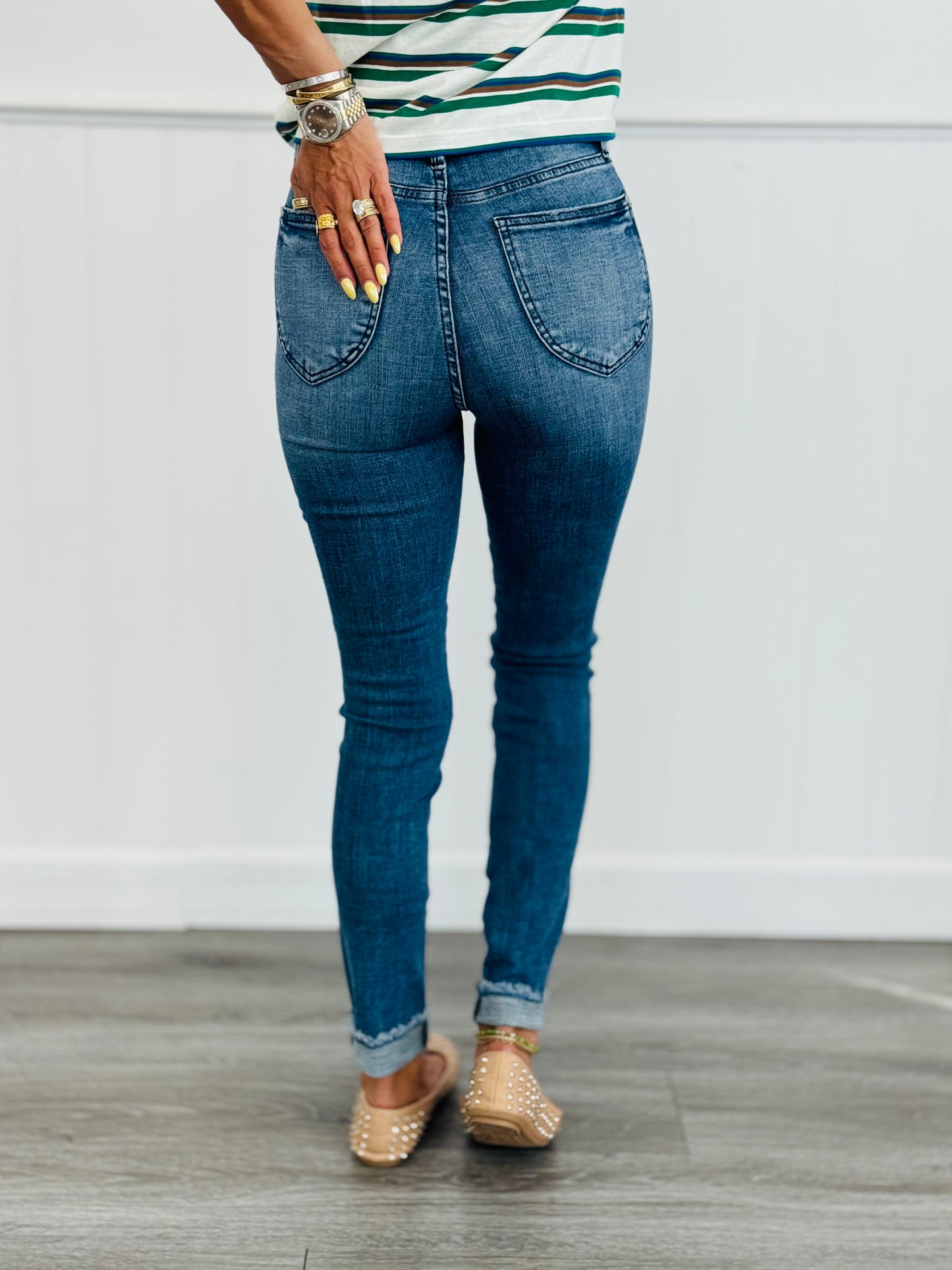 Judy Blue The Fall I Turned Skinny Tummy Control Jeans (Reg. and Plus)