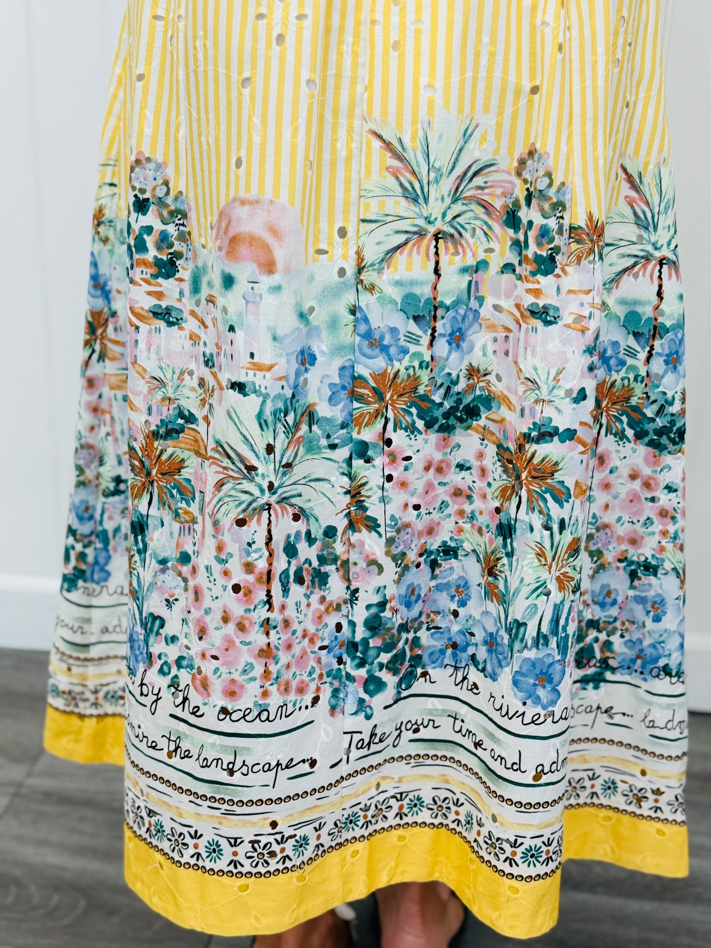 Gold Striped Landscape Border Print Maxi Skirt (Reg.)