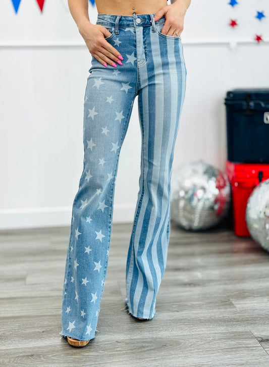 Judy Blue Stars & Stripes Bleached Jeans (Reg. and Plus)