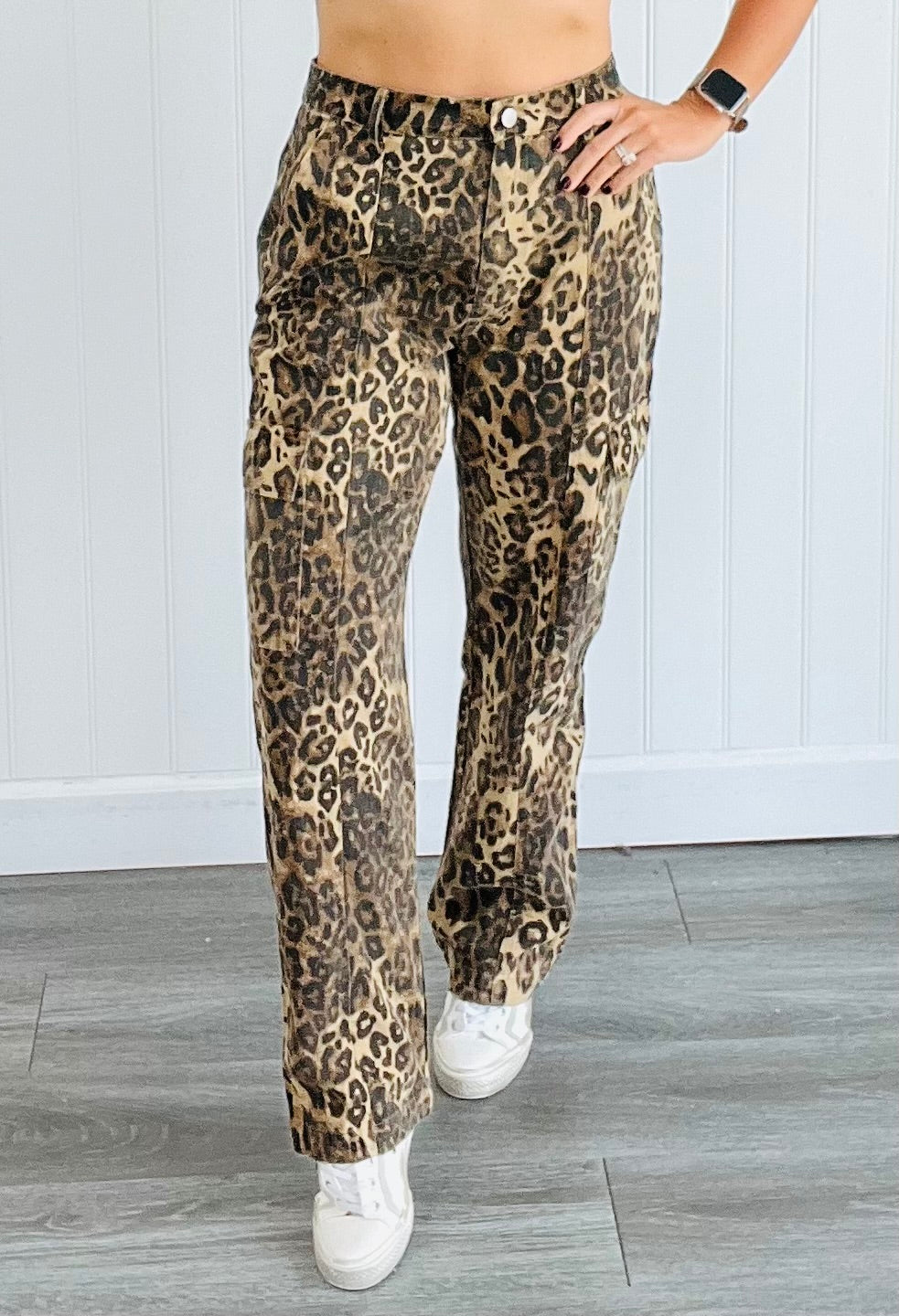 Washed Leopard Denim Cargo Jeans (Reg.)