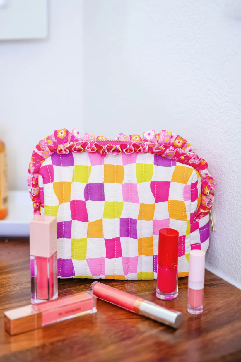 Groovy Garden Quilted Ruffle Bag