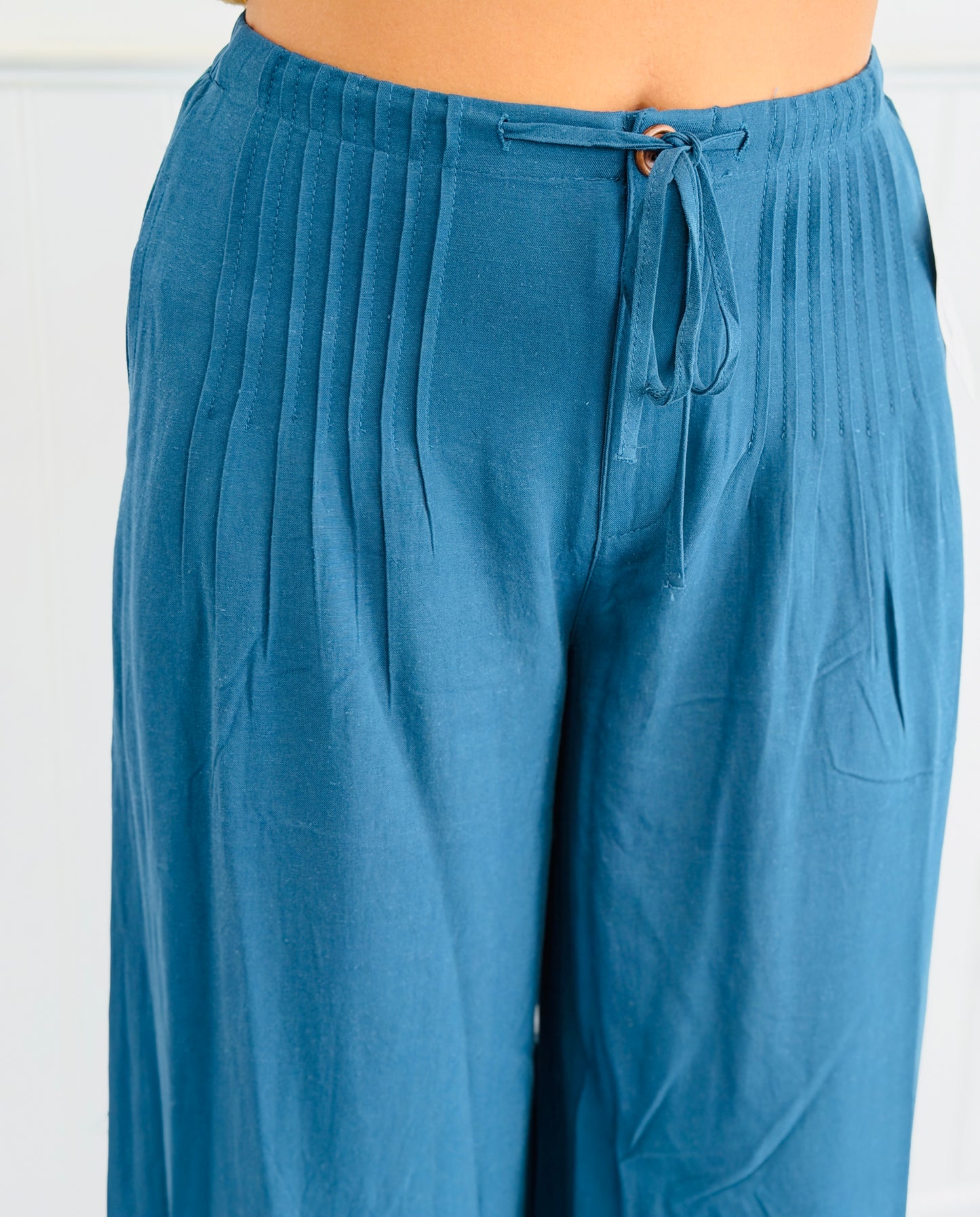 Wide Leg Pleated Drawstring Pants (Reg.) - 2 Colors