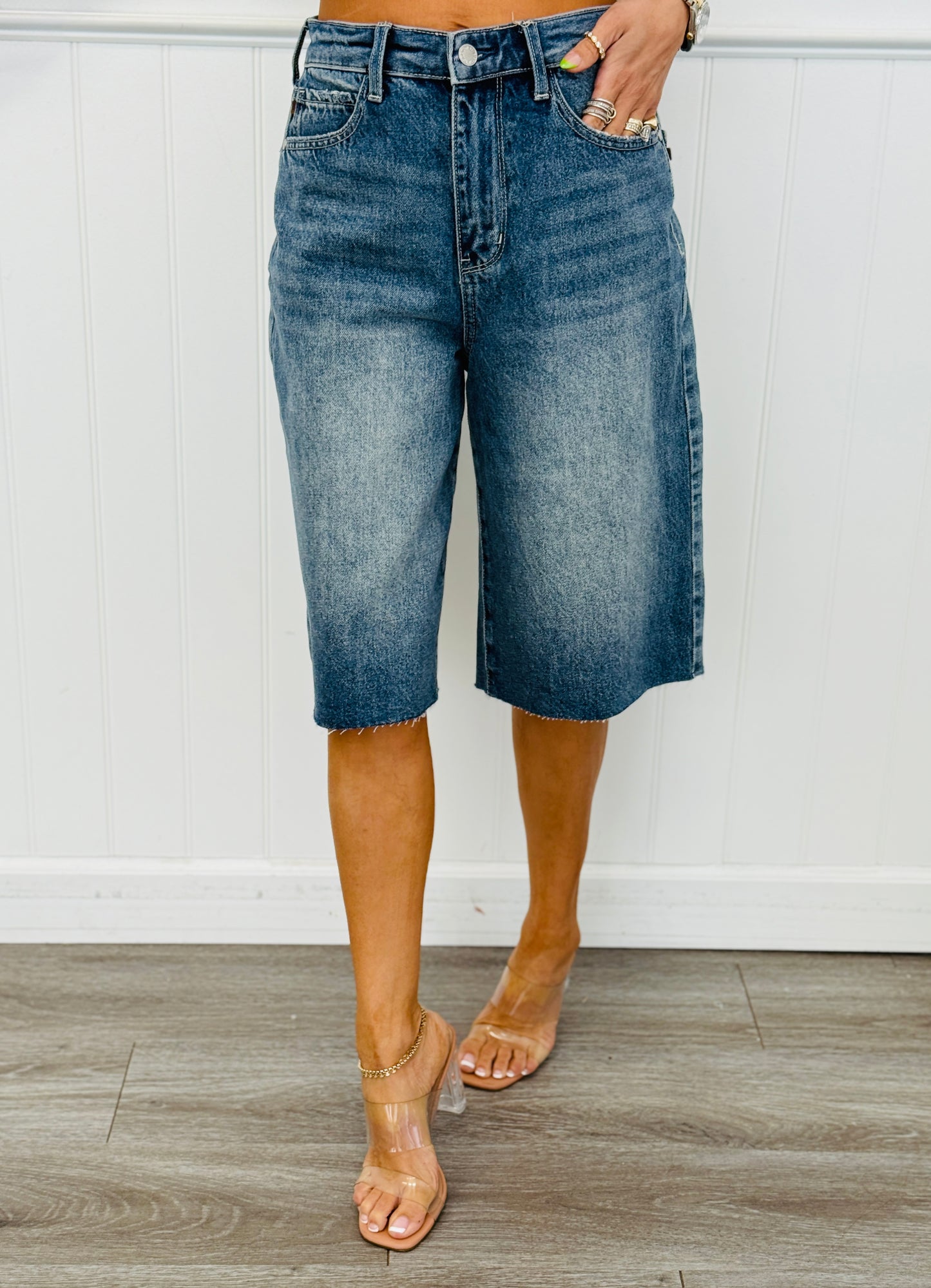 Judy Blue Jordan Rigid Magic Jorts (Reg. and Plus)