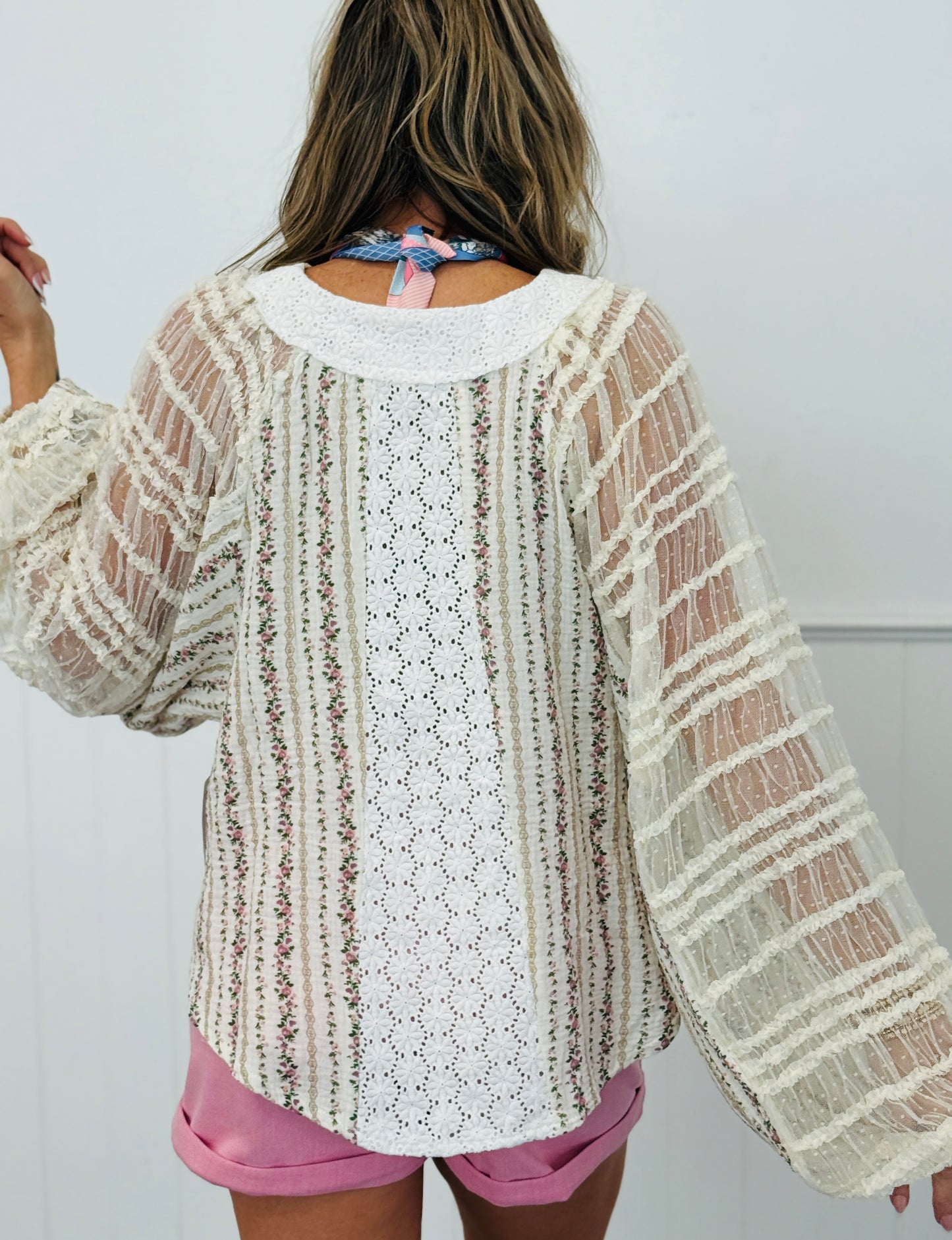 POL Natural Beauty Floral & Lace Blouse (Reg.)