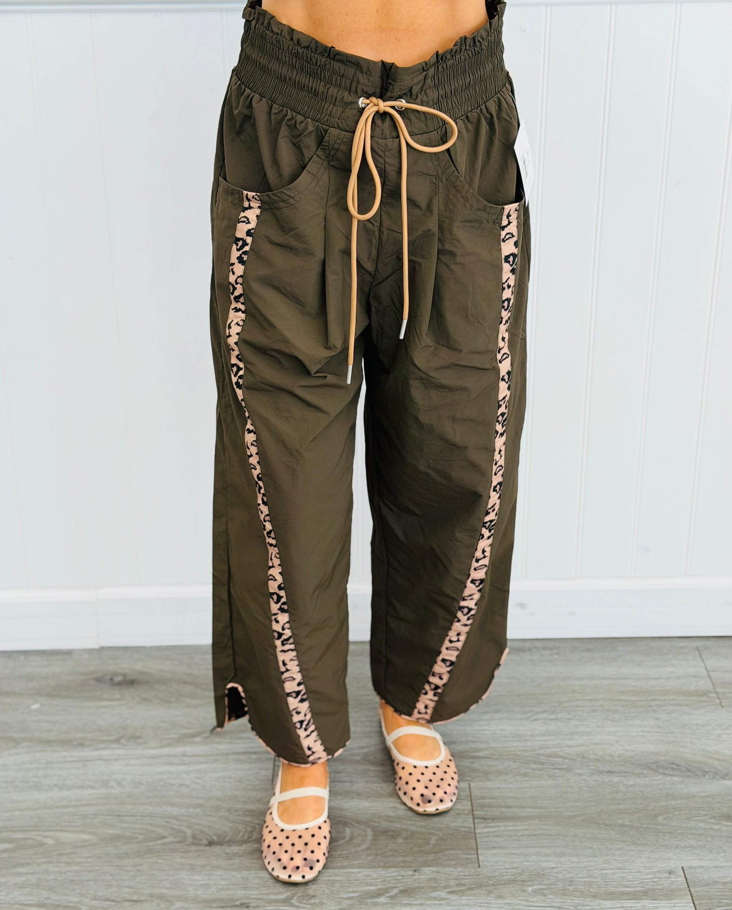 Khaki Cheetah Side Stripe Windbreaker Pants (Reg.)