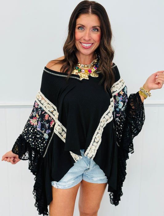 POL Black Beauty Lace Flower Accent Top (Reg.)