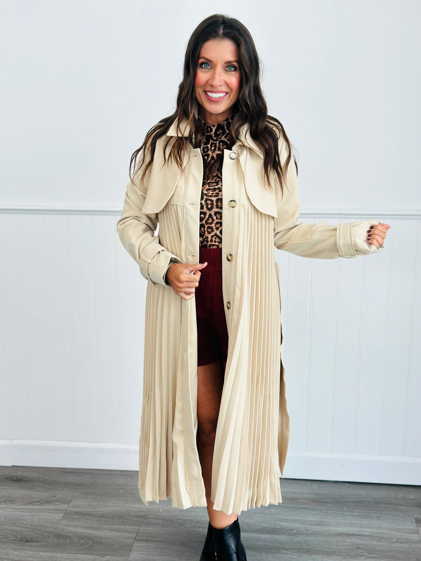 Pleated Twist Classic Trench Coat (Reg.) - 2 Colors