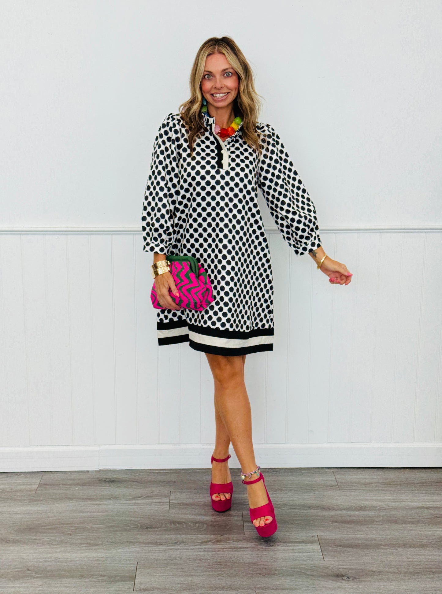 White/Black Polka Dot Knee Length Shift Dress (Reg & Plus)