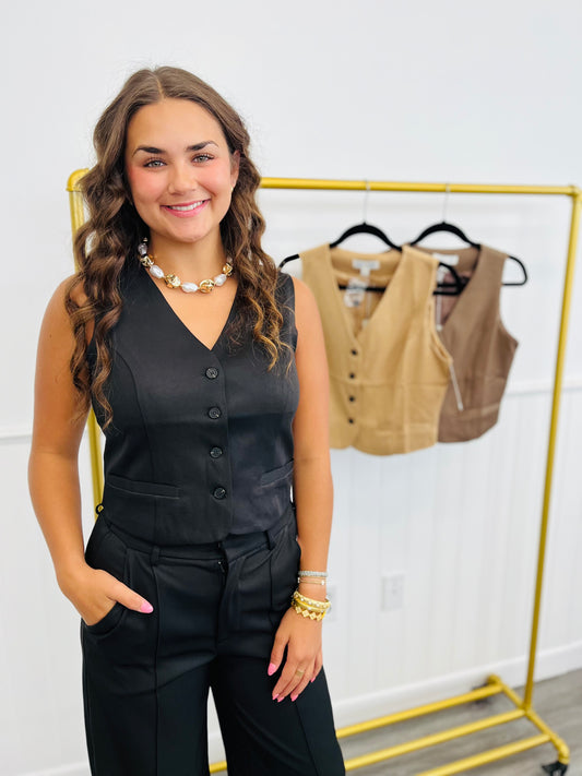 Sleeveless Button Down Vest (Reg.)- 3 Colors