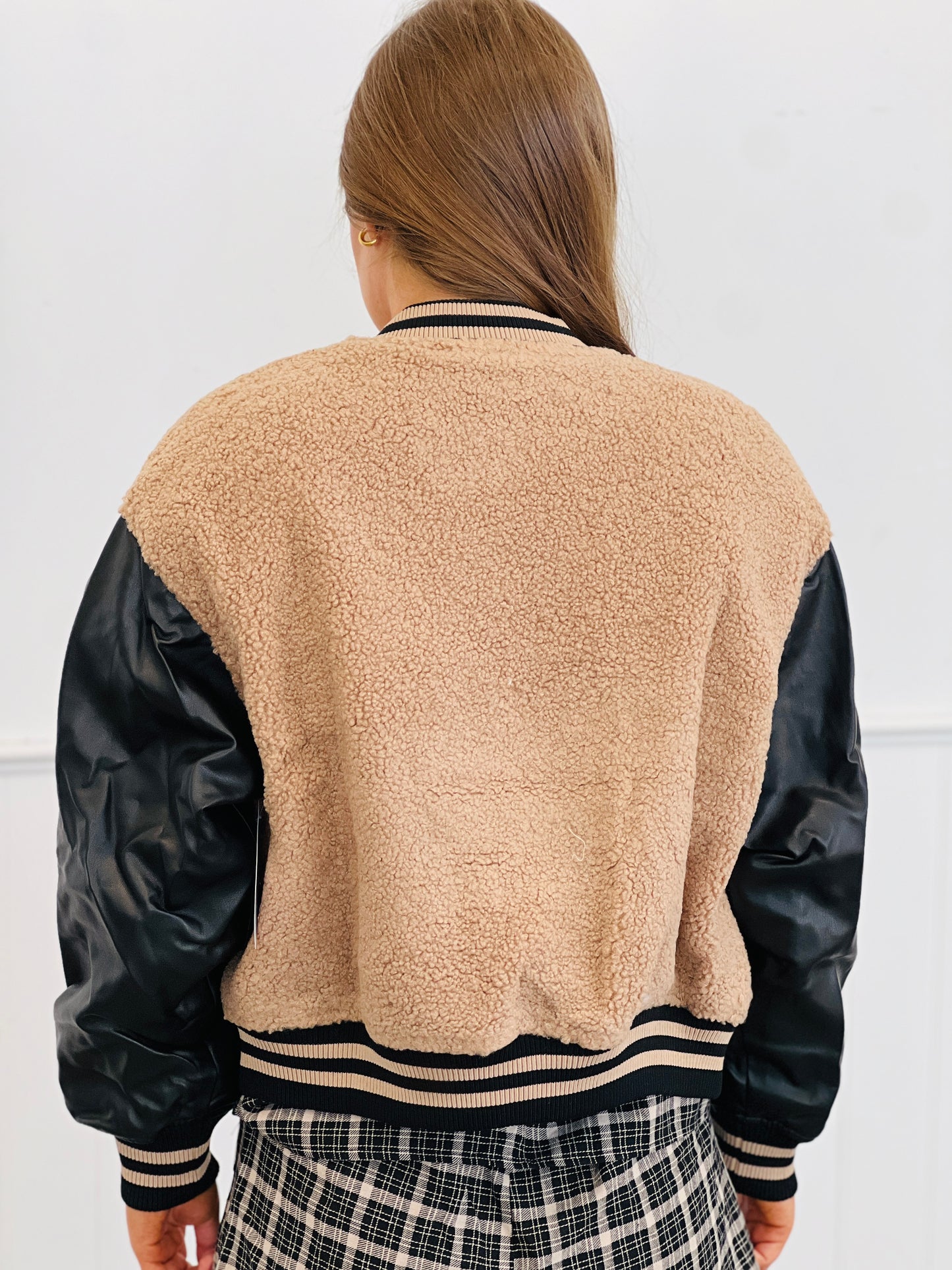 Varsity Color Block Teddy Fur Jacket (Reg.) -2 Colors