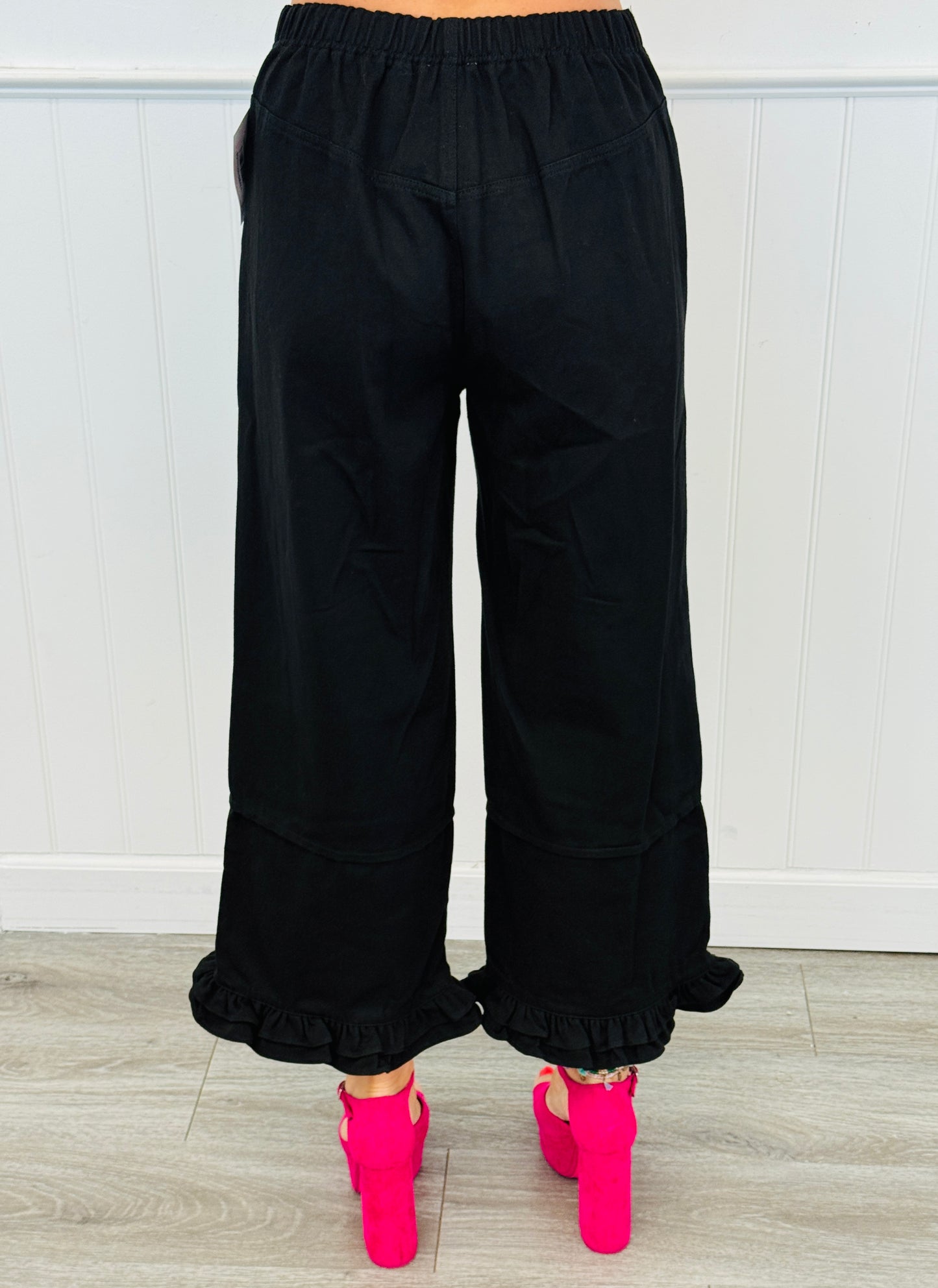 Black Ruffle Hem Pants (Reg.)
